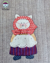 Load image into Gallery viewer, Granny Kitty and her Kittens