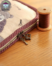Load image into Gallery viewer, Quilting Time Sewing Pouch Kit