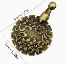 Load image into Gallery viewer, Pendant Thread Snipper