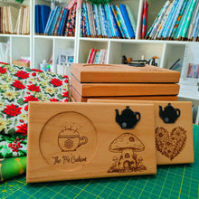 Load image into Gallery viewer, Needle Minder Coaster