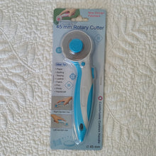 Load image into Gallery viewer, 45mm Soft Grip Rotary Cutter